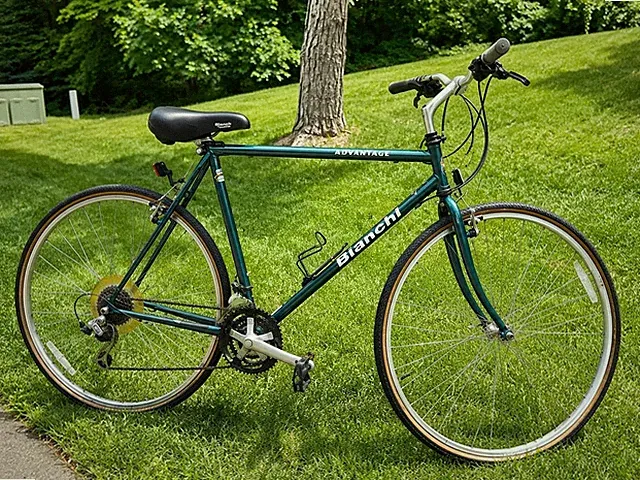 Bianchi Advantage Hybrid Bike 700c Wheels Teal Chrome Vintage Commuter